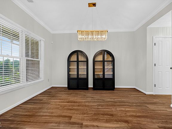 5th image of 10059 Kingston Ct