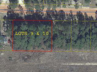 9 W Poinsetta Ave, Defuniak Springs, FL 32433