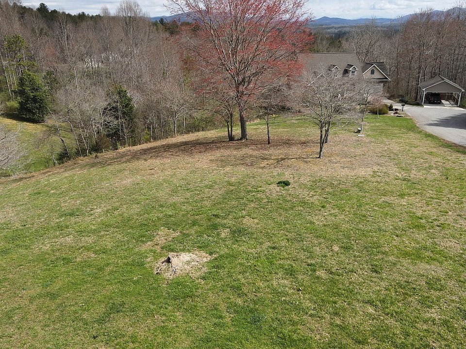 1st image of 62 Dundee Dr