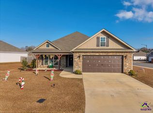 100 Huxley Ter, Bonaire, GA 31005