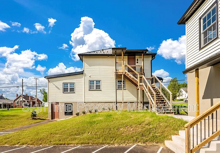 15207 National Pike N — Photo 11