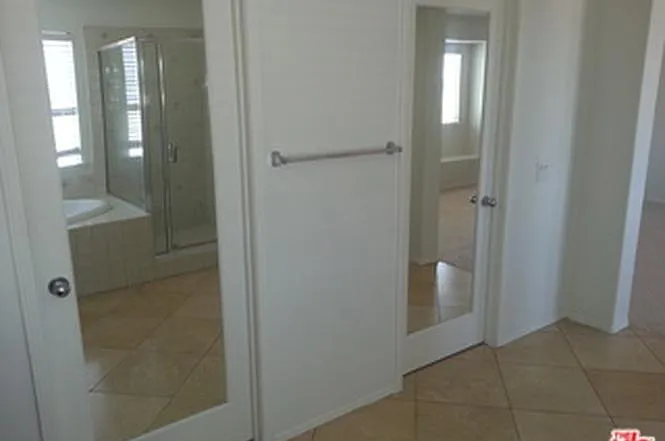 7560 Pine Ridge Pl — Photo 10