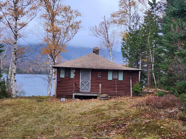 37 Stinchfield Road, Rangeley, ME 04970