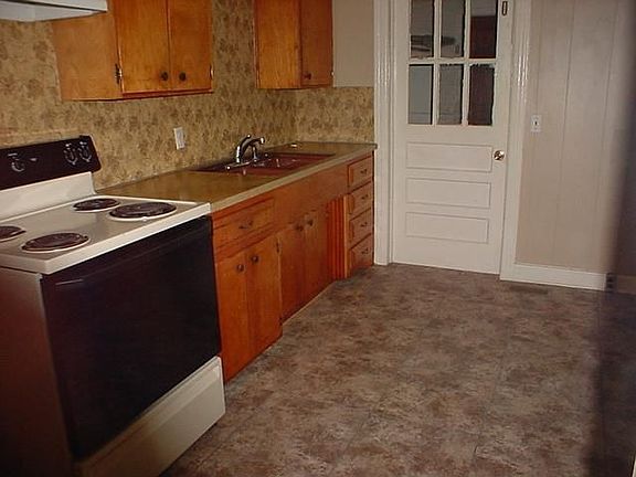 5th image of 113 Park Cir