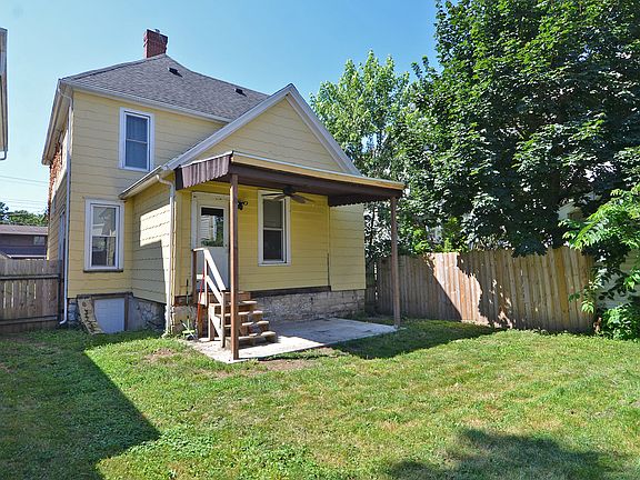 4th image of 648 Webster St