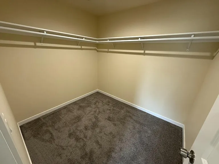 Unit Photo