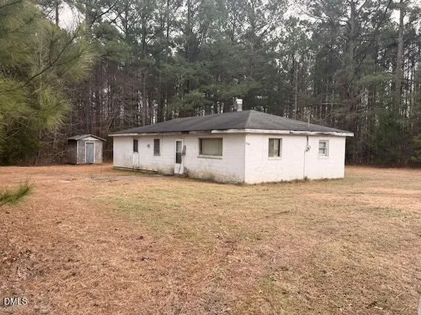 3340 Trail Dr, Wendell, NC 27591