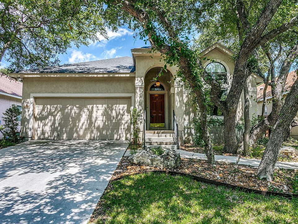 1st image of 11 Niram Ln