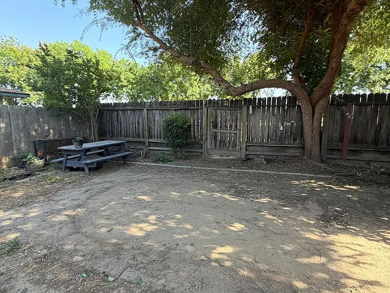 1839 E Vassar Dr — Photo 18