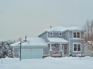 5507 Quest Dr SW, Wyoming, MI 49418