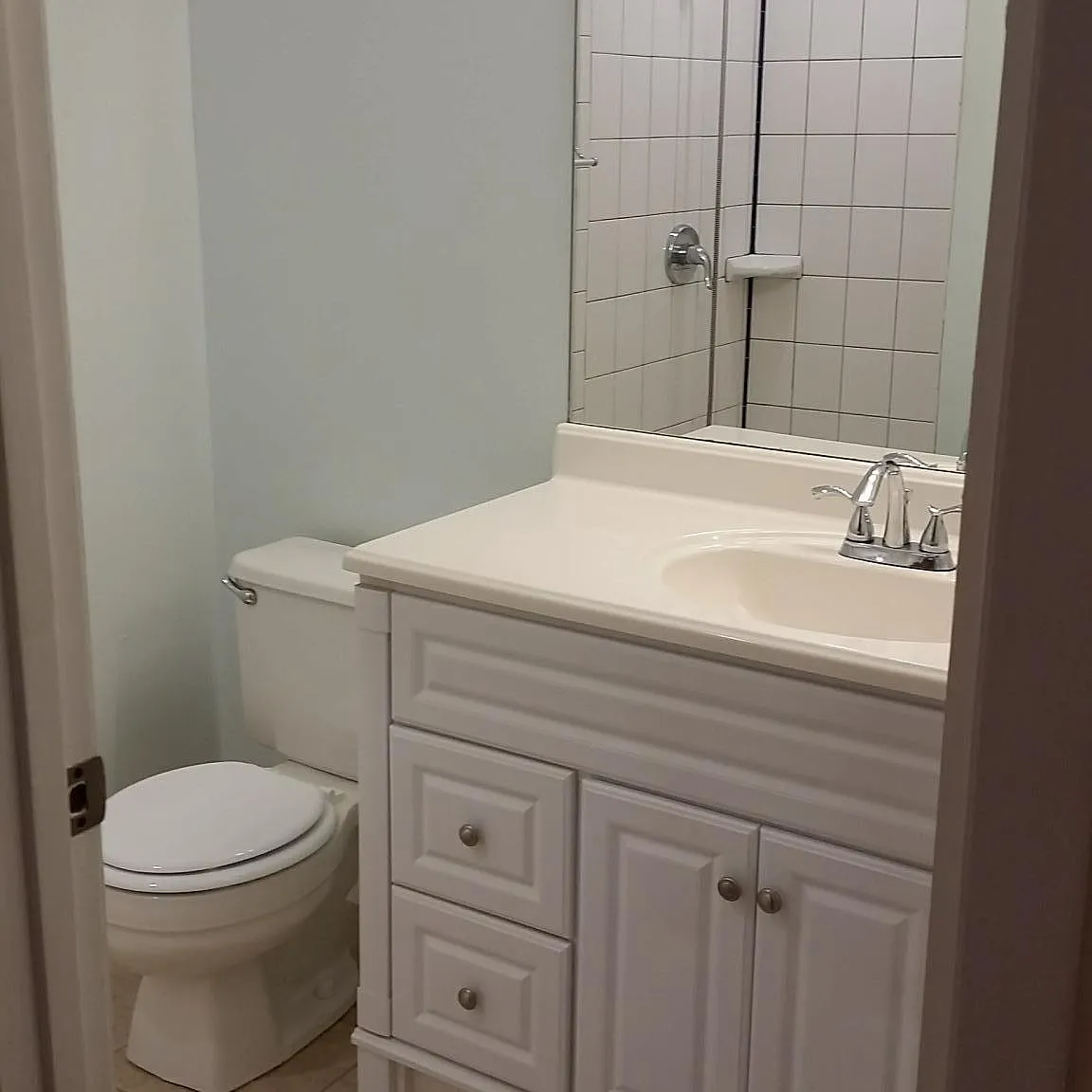 2 bed, 960 sqft, $1,600 — Photo 2