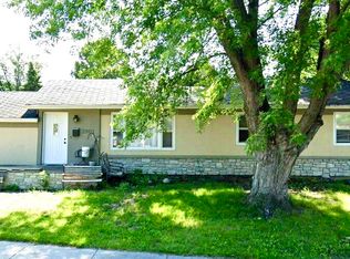 2901 Edgemont St N, Fargo, ND 58102