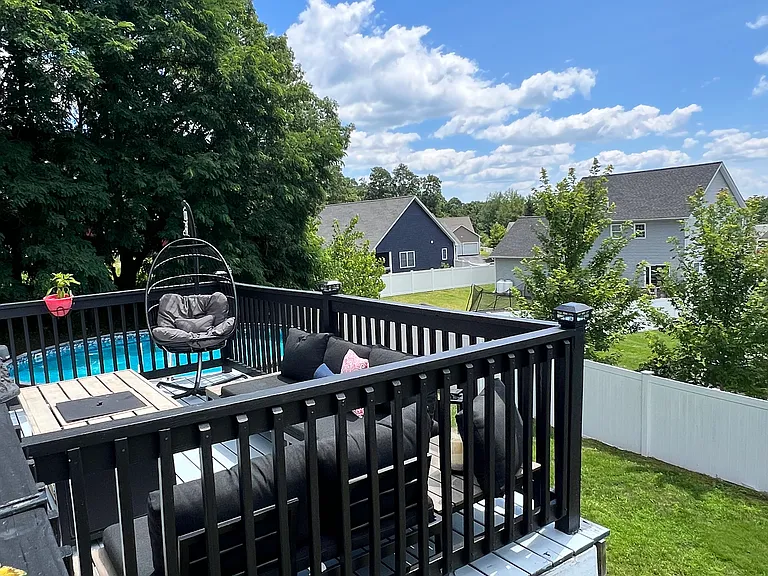 70 Fieldside Dr — Photo 9
