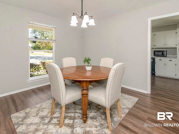2nd image of 1720 Green Field Ct