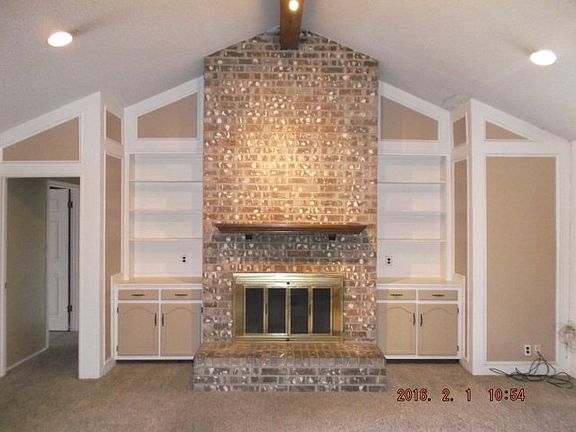 4th image of 11 Dartmouth Cir