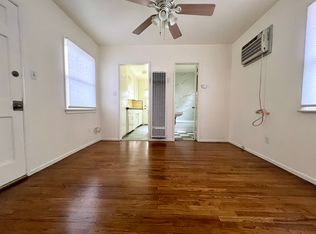 916 E 9th St APT B, Upland, CA 91786