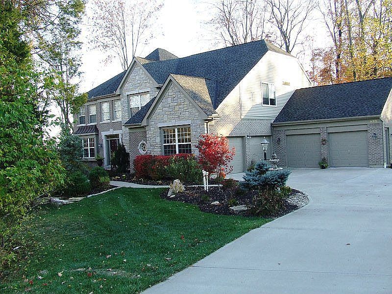 1st image of 823 Dorgene Ln