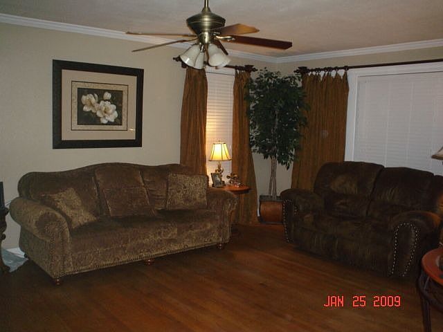 2nd image of 4517 Steere Dr