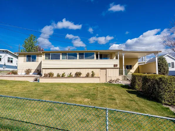 2098 Boucherie Rd #12, Tsinstikeptum 9, BC V4T 2A6