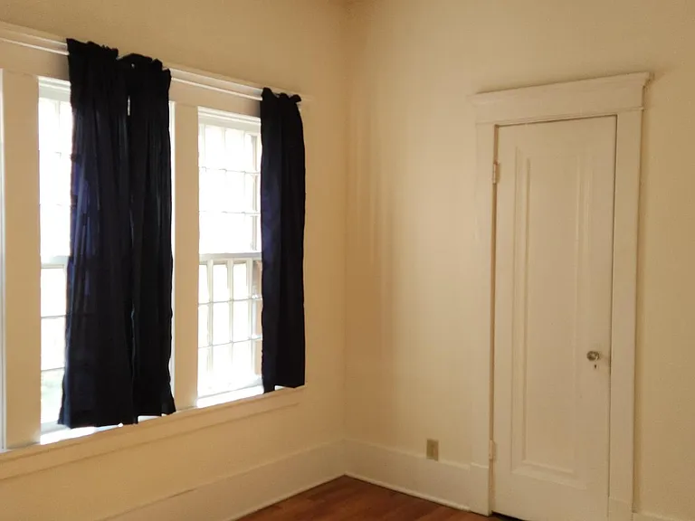 1806 D St #2 — Photo 10