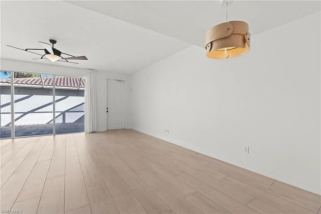3 bed, 3.0 bath, 1868 sqft, $2,900 — Photo 3