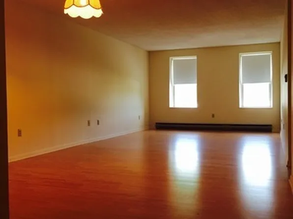 4400-2 Feder Apts., 20 Marshall St APT 202, North Adams, MA 01247