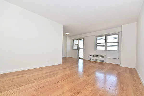 Rented by Keller Williams NYC | media 39