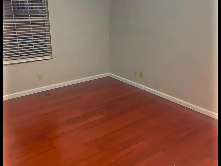 403 Cheryl Dr — Photo 13