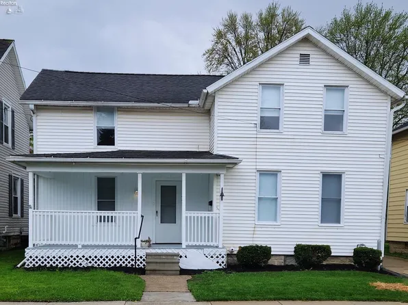 1225 Sycamore St, Fremont, OH 43420