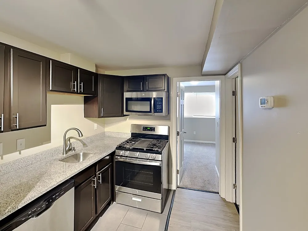 Hometeam Properties — Photo 1