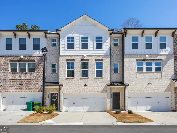 4017 Acer Ct, Peachtree Corners, GA 30092