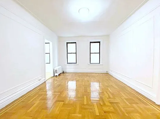 Living room, photo 1