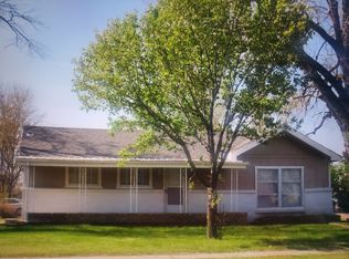 1111 E 17th Ave, Hutchinson, KS 67501