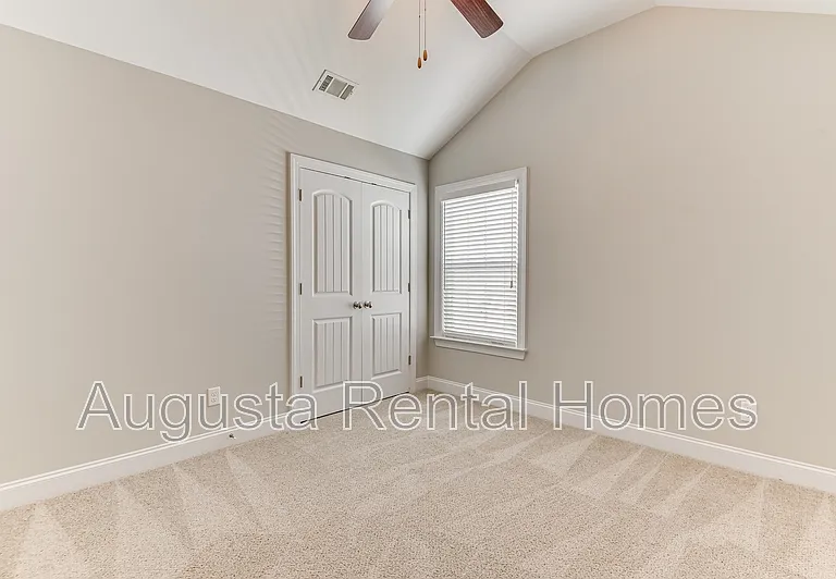 907 Linsmore Ave — Photo 38