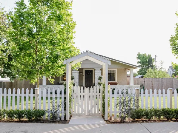 317 D St, Waterford, CA 95386