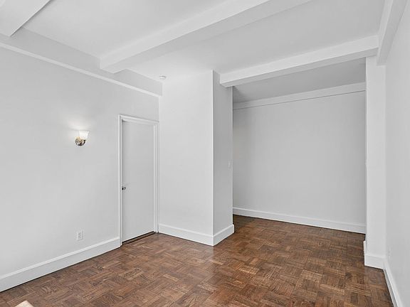 4th image of 160 W 71st St APT 9d