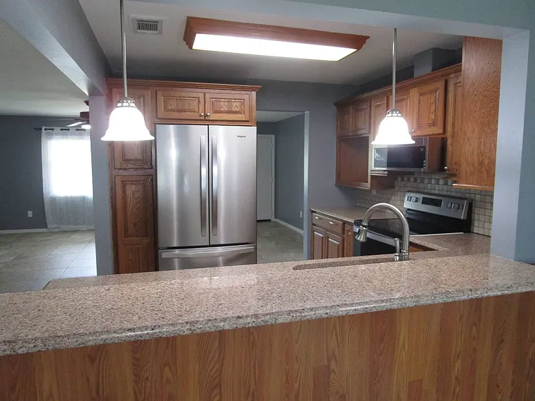 3923 Santiago St — Photo 26