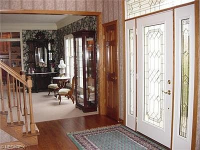 3rd image of 359 W Streetsboro St