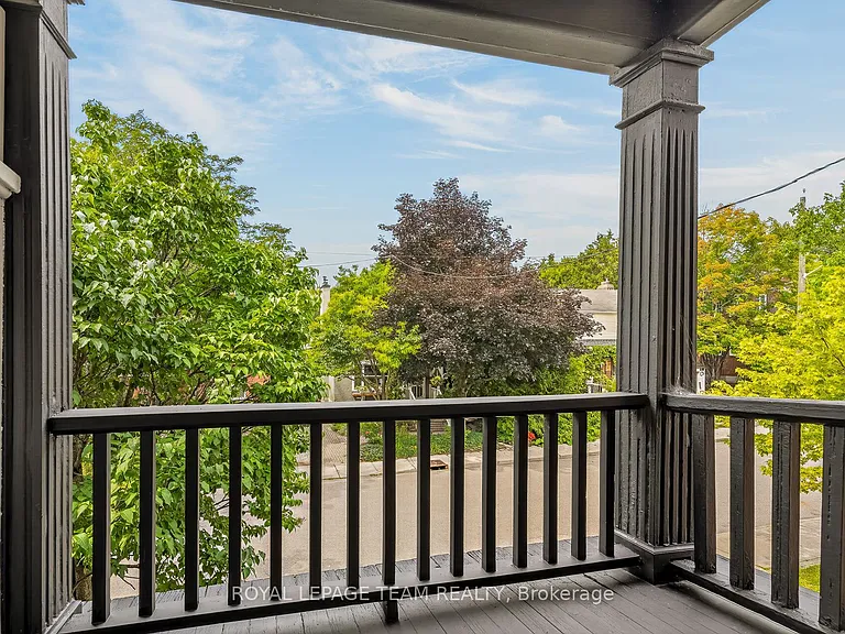 66 Ivy Cres — Photo 18