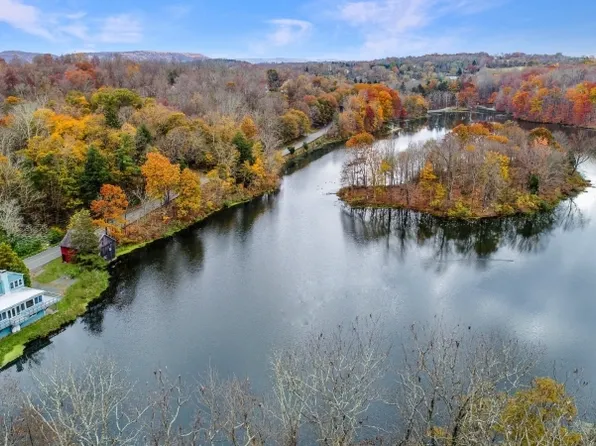 99 Locust Lake Rd, Hope Twp., NJ 07844