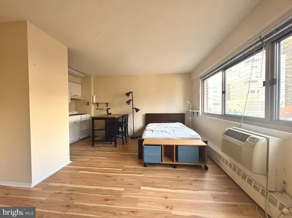 2101 Chestnut St APT 607, Philadelphia, PA 19103