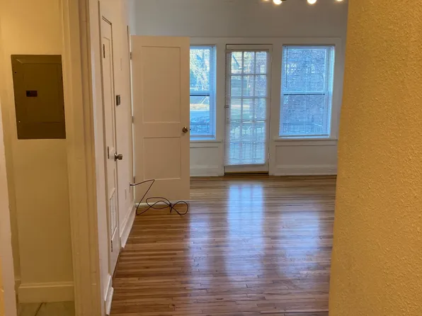 7178 Manchester Rd APT 210, Saint Louis, MO 63143