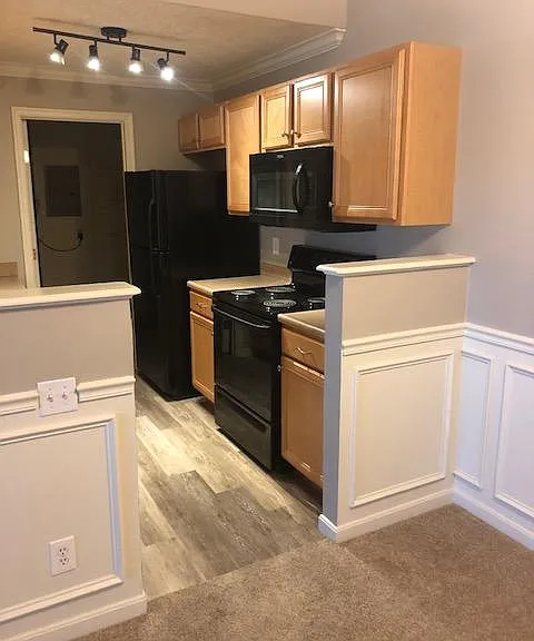 7314 Chatham Ct — Photo 5