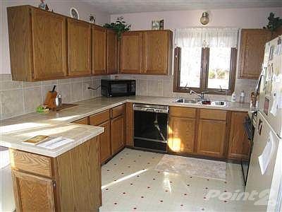 3rd image of 504 N Ferry St