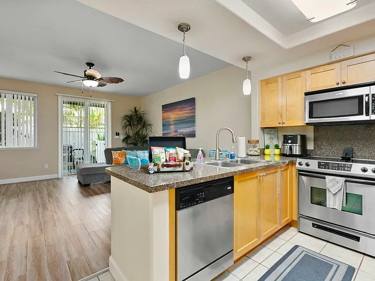 92-1516 Aliinui Dr — Photo 4