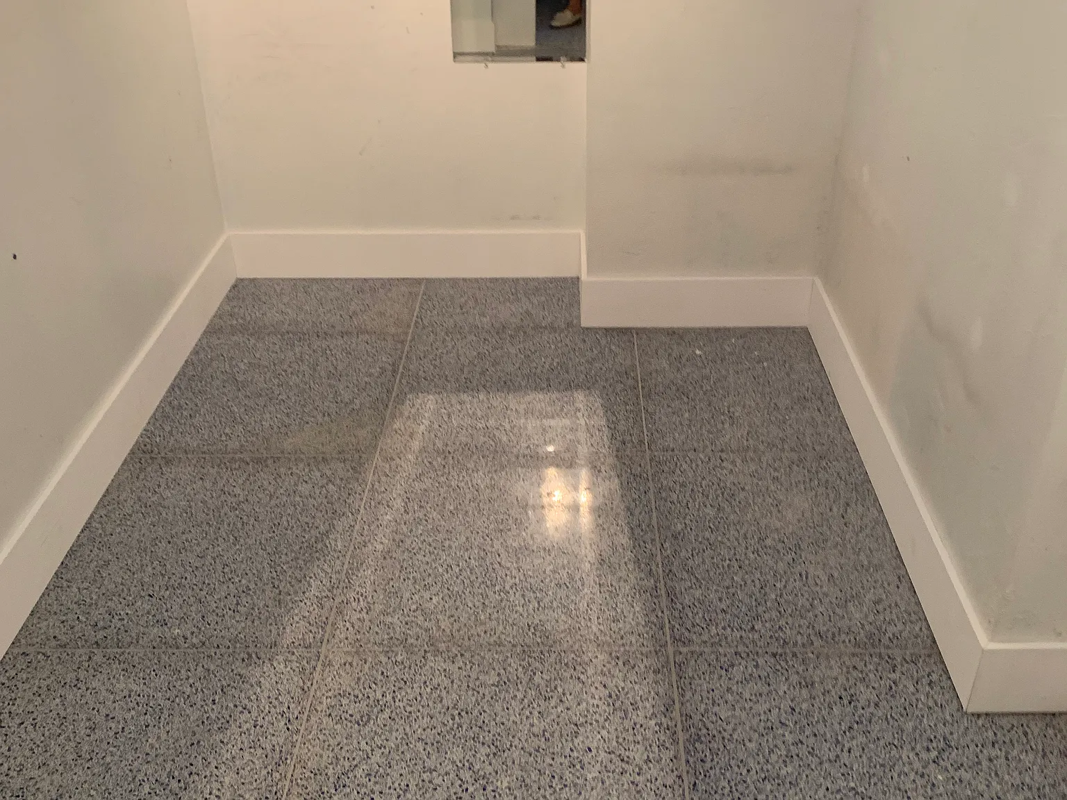 1 bed, 1.5 bath, 890 sqft, $2,400 — Photo 4