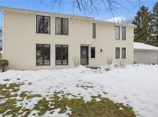 23 Copper Woods, Pittsford, NY 14534