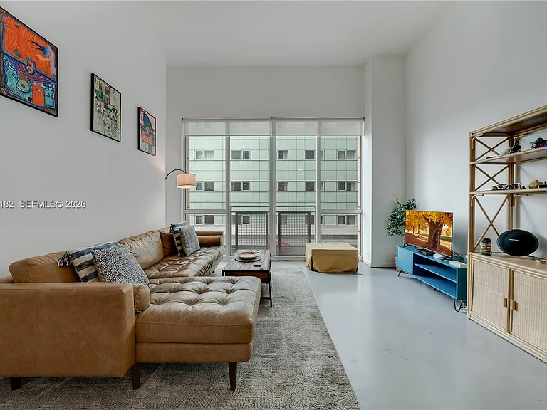 253 NE 2nd St #228 — Photo 2