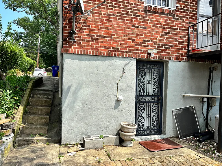 4514 Saint Georges Ave — Photo 8