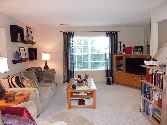 4th image of 464 Tollis Pkwy #464